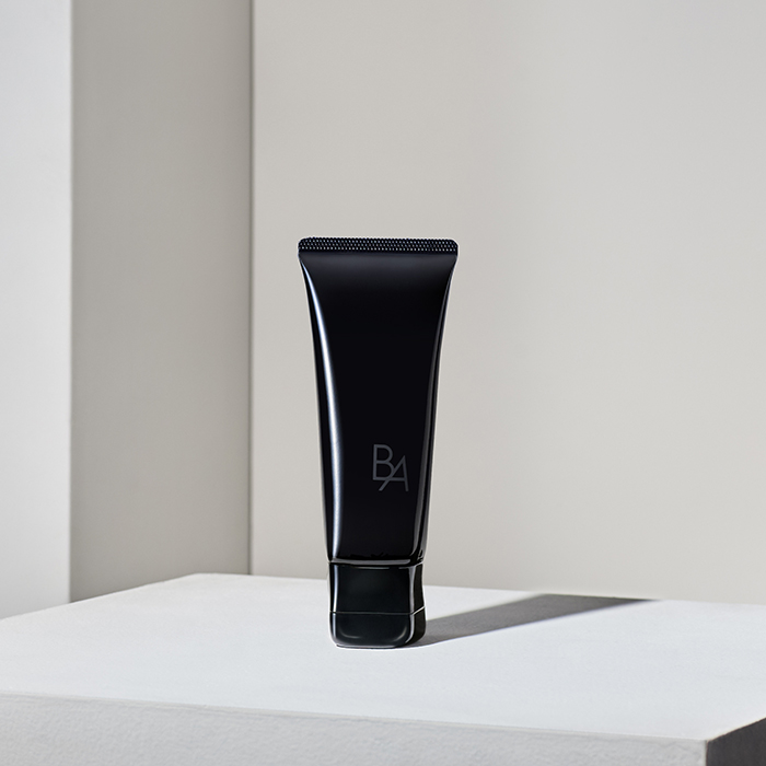 宝丽碧艾净透亮采洁面膏